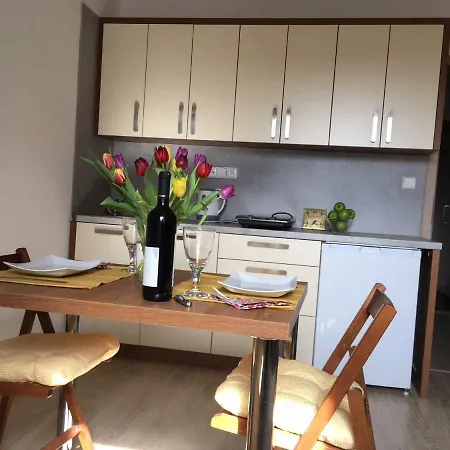Dlouhe Strane Apartment *